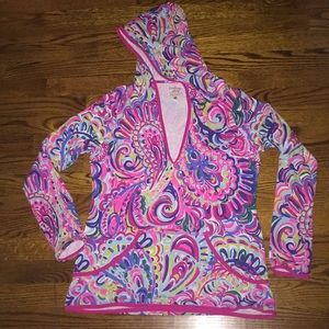 Lilly Pulitzer popover psychedelic. Hoodie.